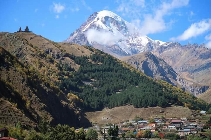 Hotel Kazbegi 1 Εξωτερικό φωτογραφία